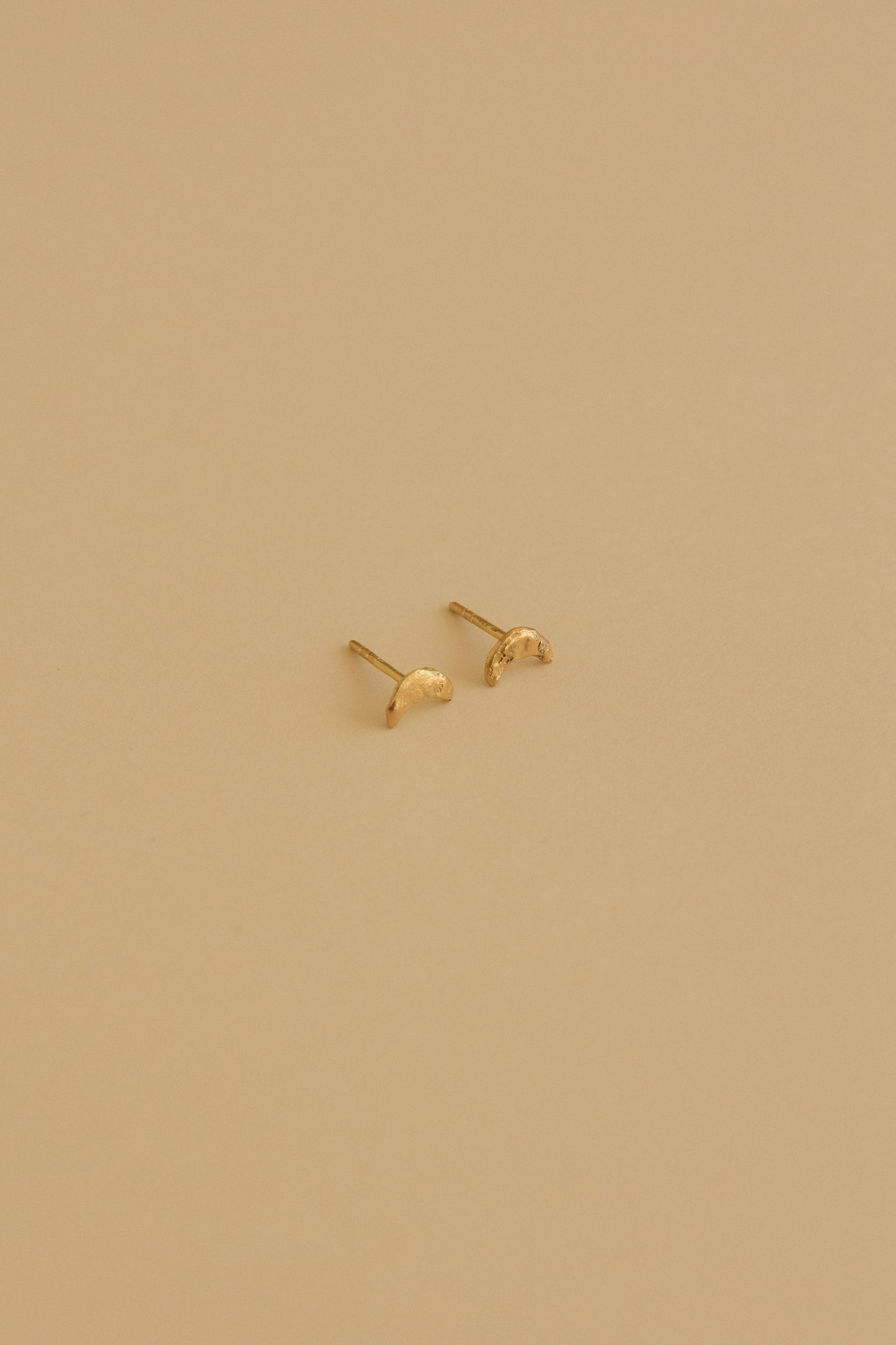 Half Moon Petite Stud