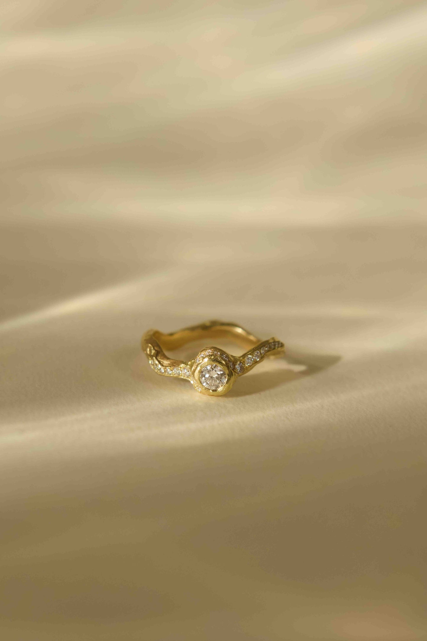 Centri Ring