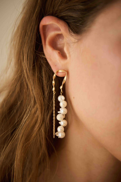 Fairytale Akoya Pearl Stud