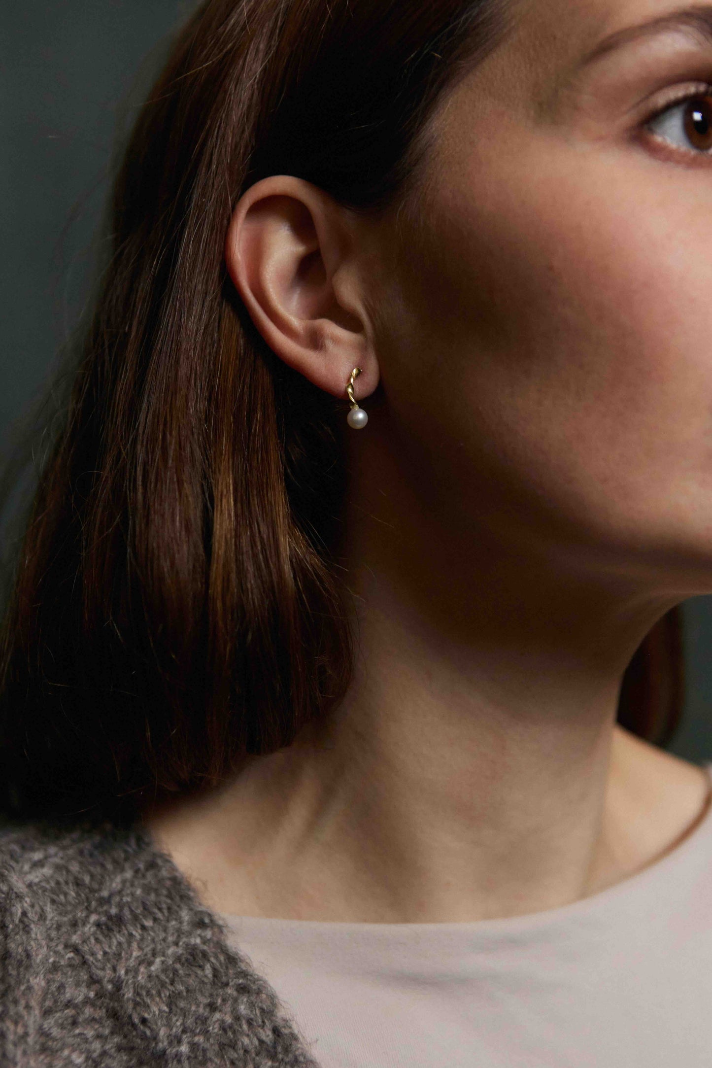 Greta Pearl Petite Studs
