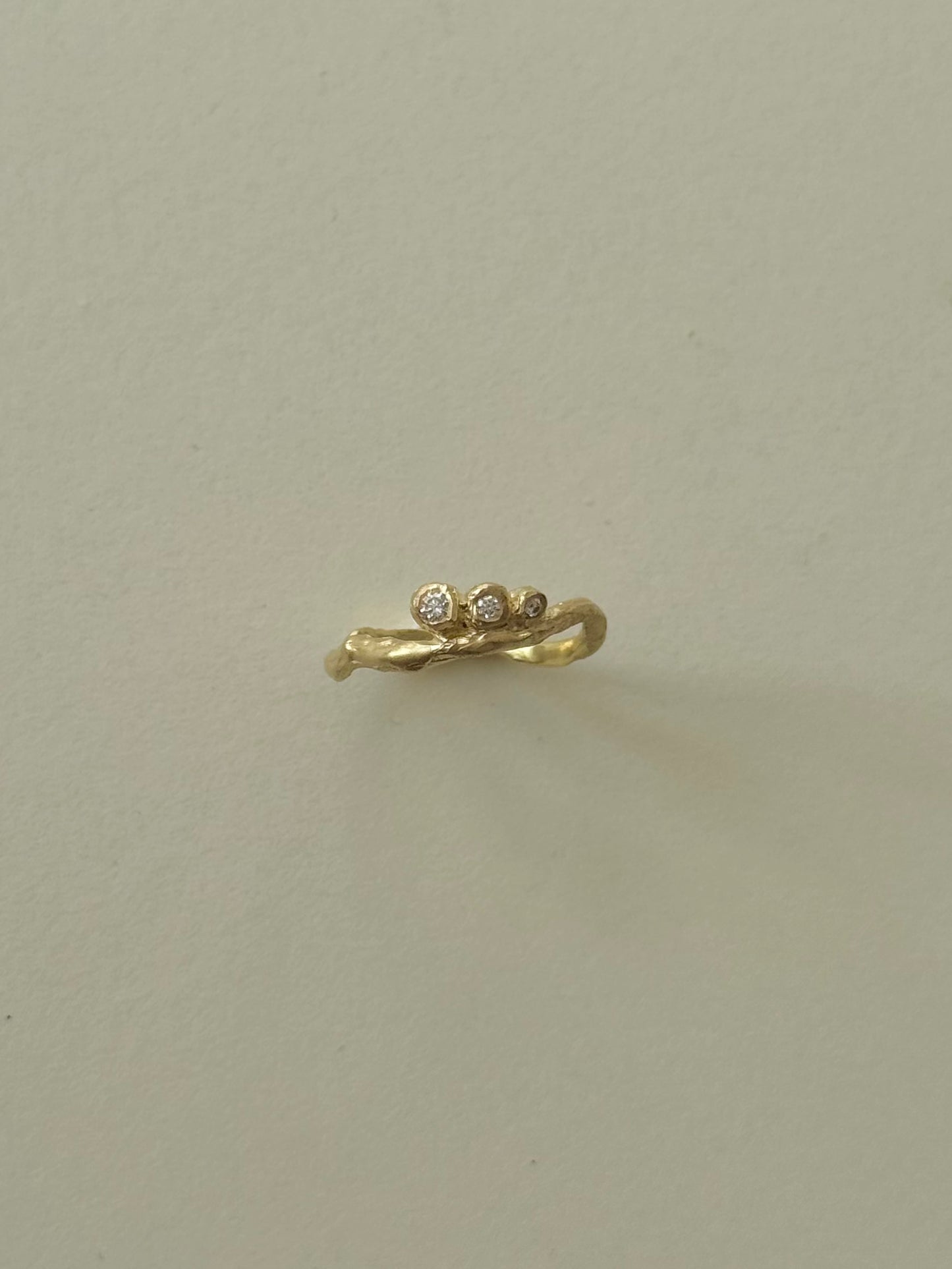 Luna Ring
