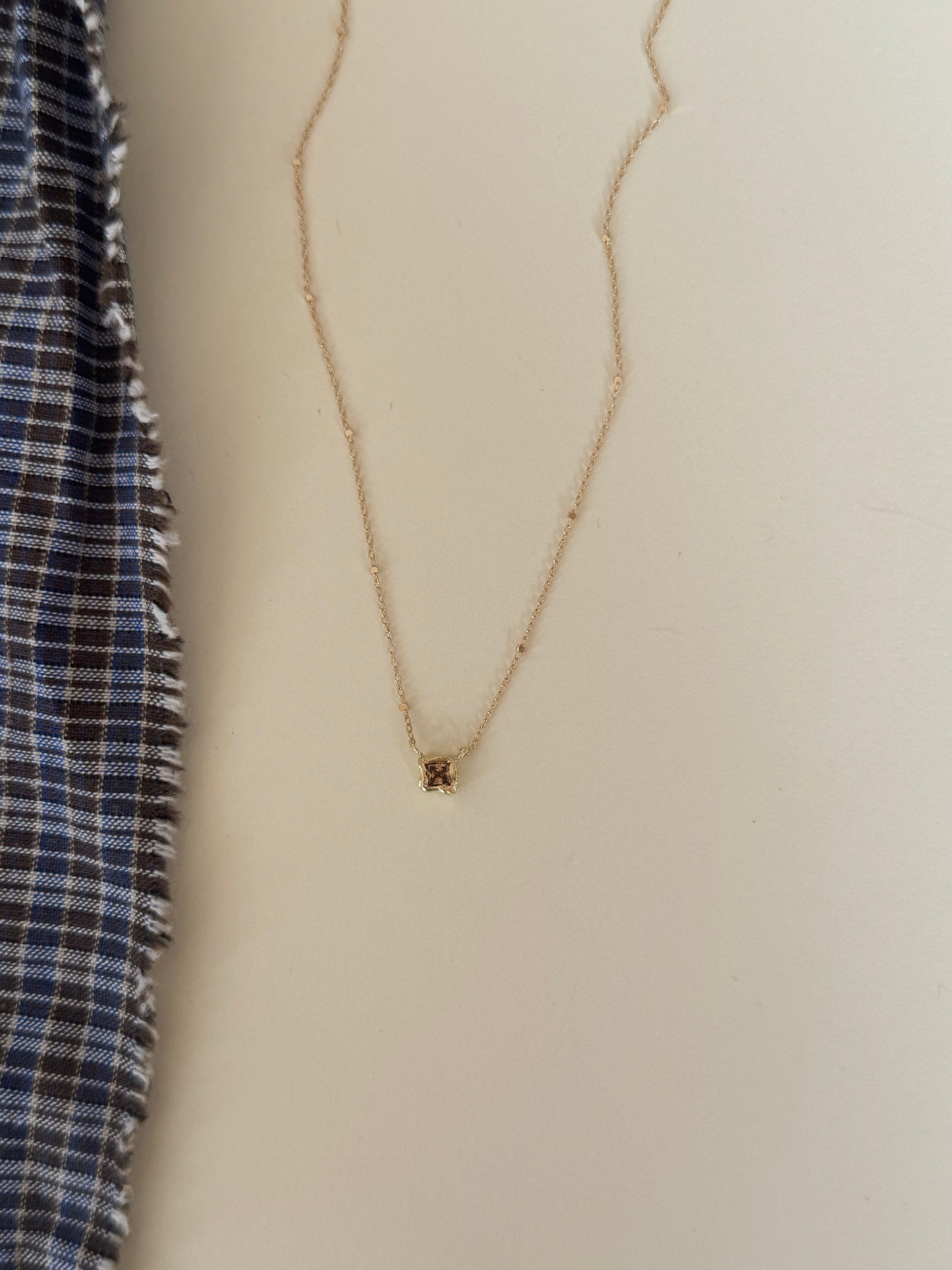 Ellie Necklace Brown