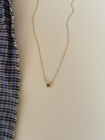 Ellie Necklace Brown