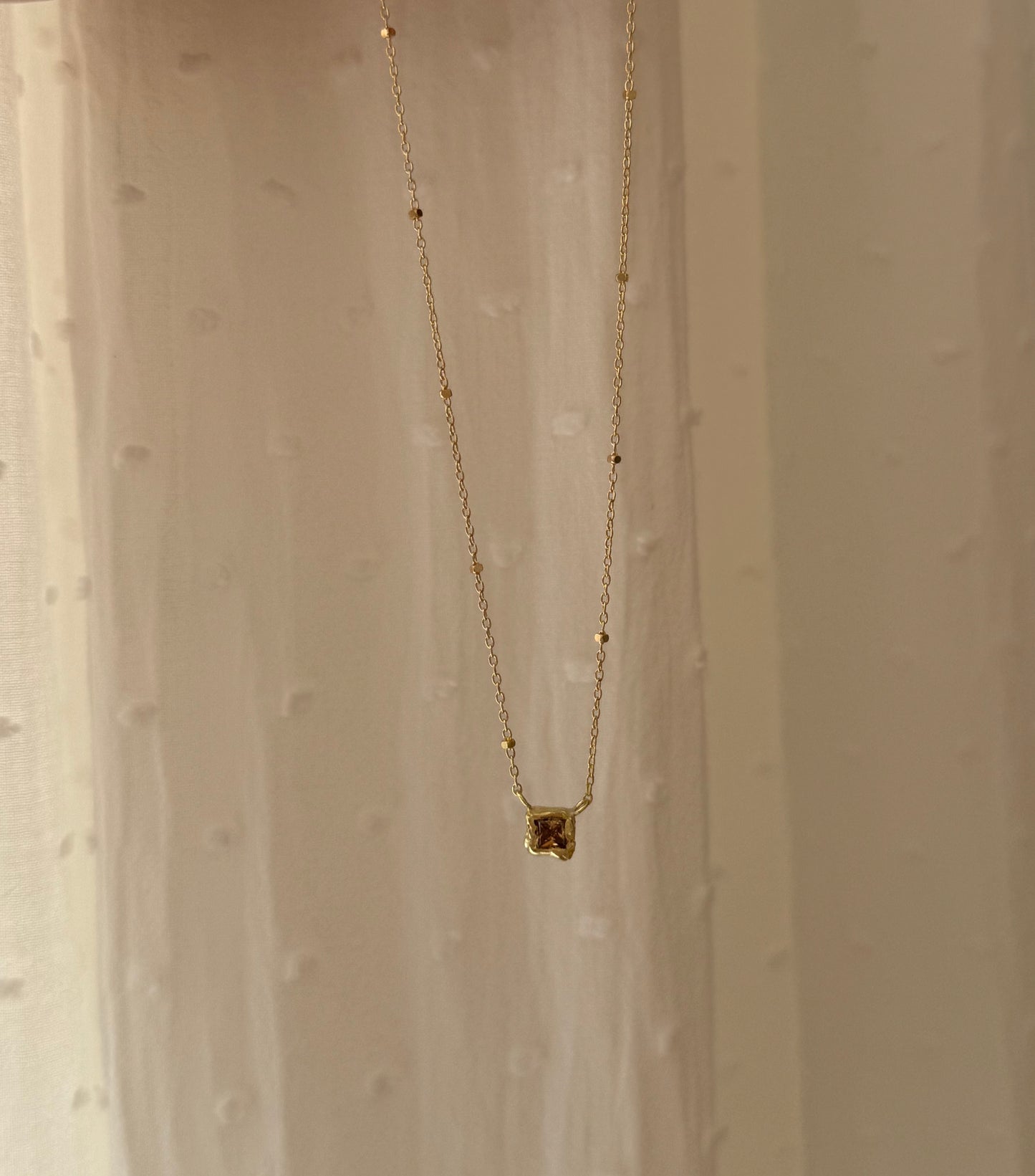 Ellie Necklace Brown