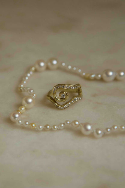 Leo Diamond Ring