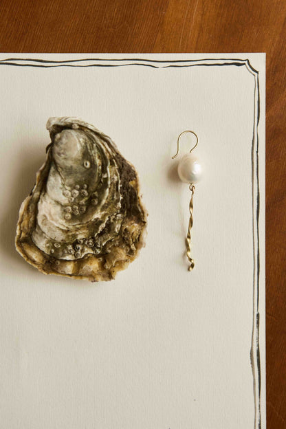 Paloma Earring