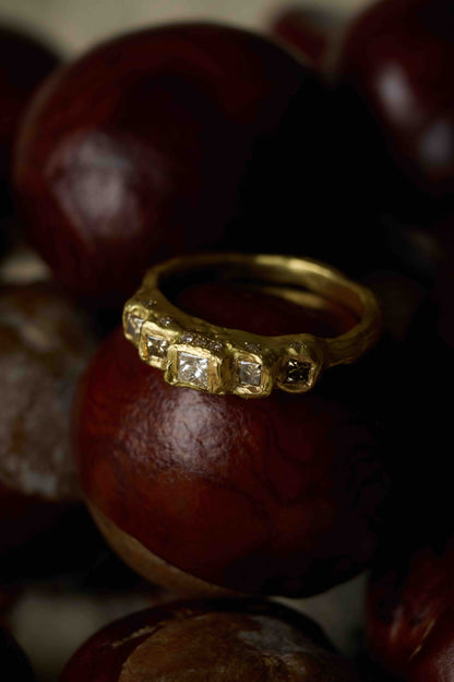Ellie Ring
