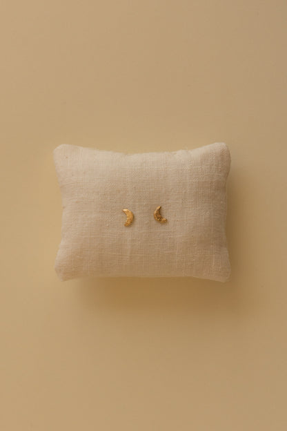 Half Moon Petite Stud