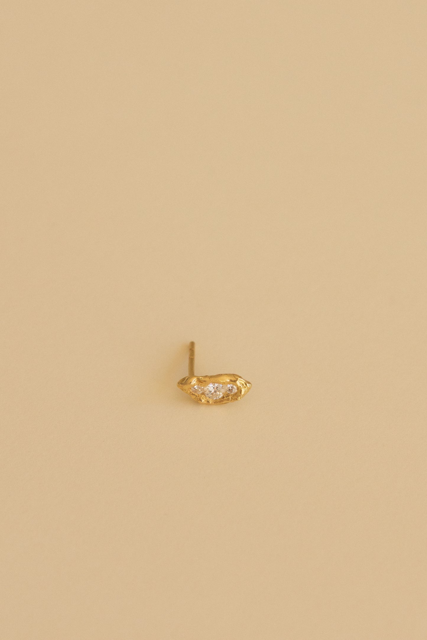 Gaia Stud