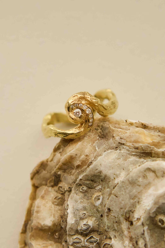 Petite Wave Ring